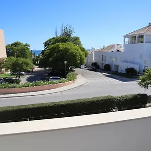 https://vila-dos-salgados-em-frentre-a-praia-e-ao-golf-dos-salgados.hotelaalgarve.com