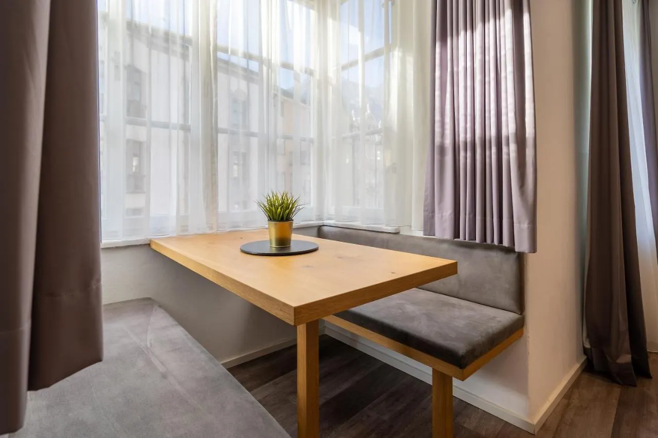 Kaiser Max Design Appartements Innsbruck Apartamento