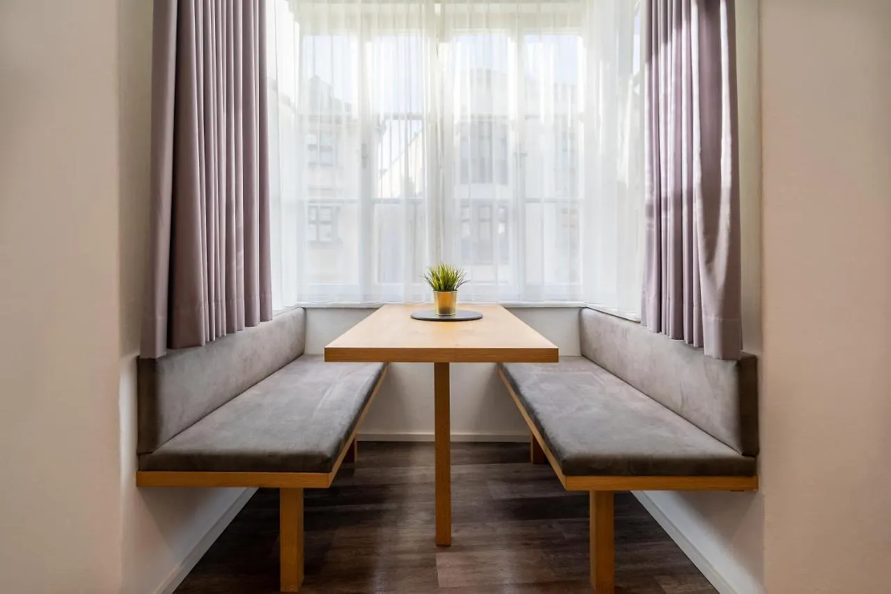 Kaiser Max Design Appartements 0*, Innsbruck Austria